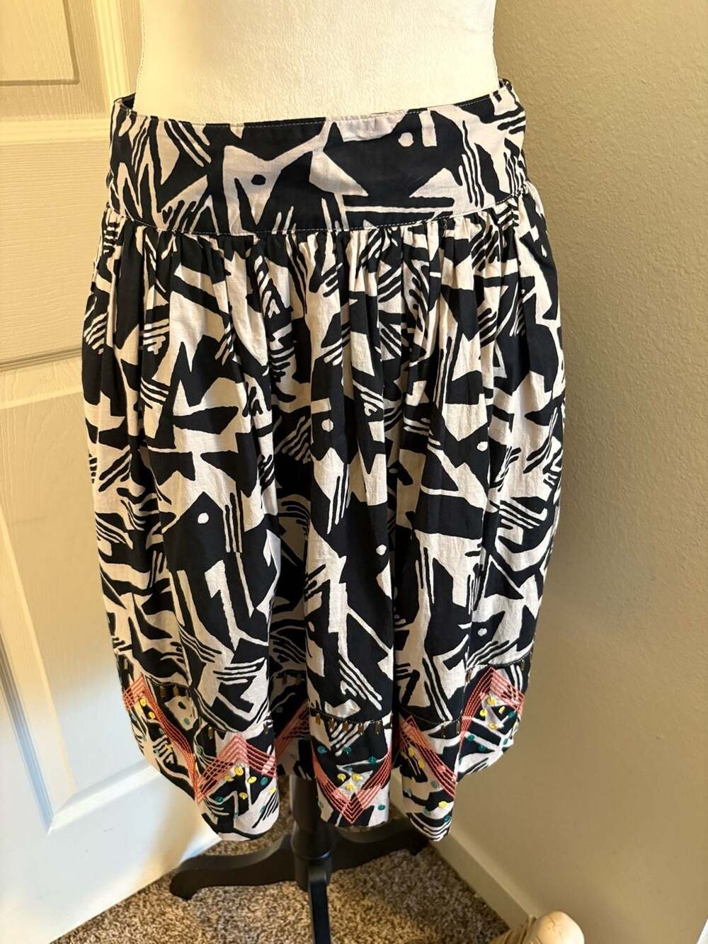 Odille Anthropologie Black And White Patterned Skirt With Beaded Hem
